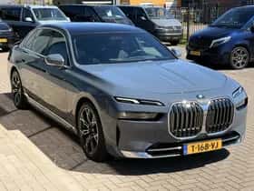 BMW 7-Serie (2023) thumbnail 7