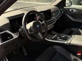 BMW X5 (2023) thumbnail 2