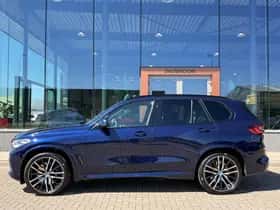 BMW X5 (2021) thumbnail 13