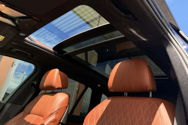 BMW X5 (2021) thumbnail 6