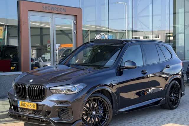 BMW X5 (2022) thumbnail 3