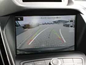 Ford C-Max (2015) thumbnail 18