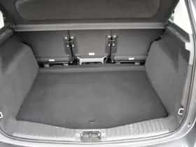 Ford C-Max (2015) thumbnail 23