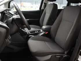 Ford C-Max (2015) thumbnail 4