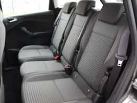 Ford C-Max (2015) thumbnail 6