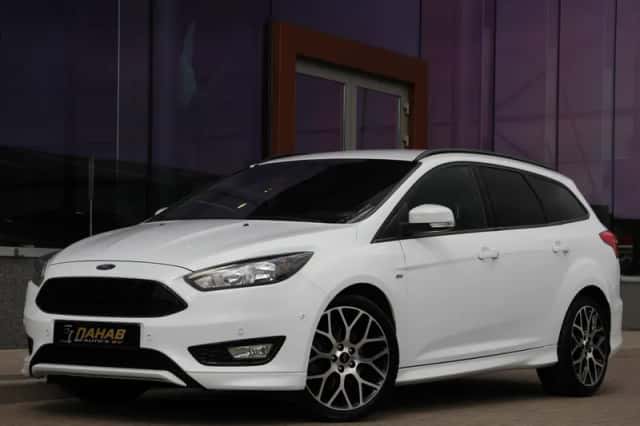 Ford Focus (2018) thumbnail 1
