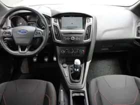 Ford Focus (2018) thumbnail 14