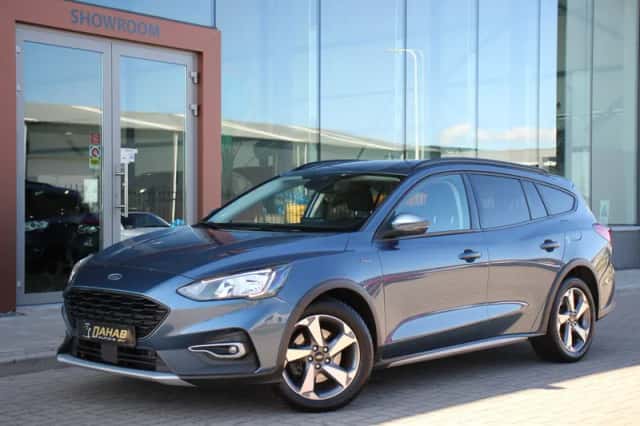 Ford Focus (2019) thumbnail 1