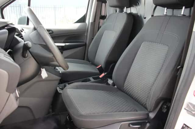 Ford Transit Connect (2021) thumbnail 4