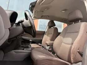 Hyundai i30 (2007) thumbnail 2
