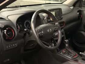 Hyundai Kona (2019) thumbnail 2