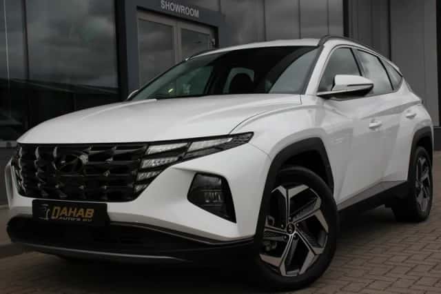 Hyundai Tucson (2022) thumbnail 2
