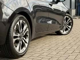 Kia Cee'd (2014) thumbnail 12