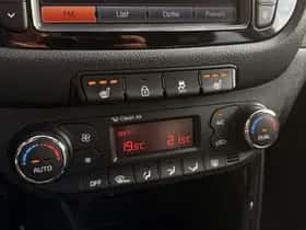 Kia Cee'd (2014) thumbnail 27