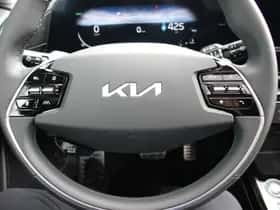 Kia Niro EV (2022) thumbnail 16