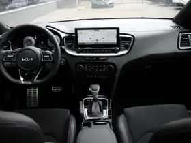Kia Proceed (2023) thumbnail 15
