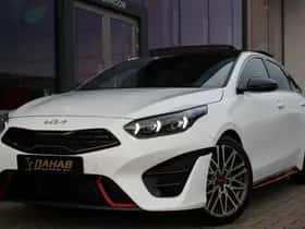 Kia Proceed (2023) thumbnail 3