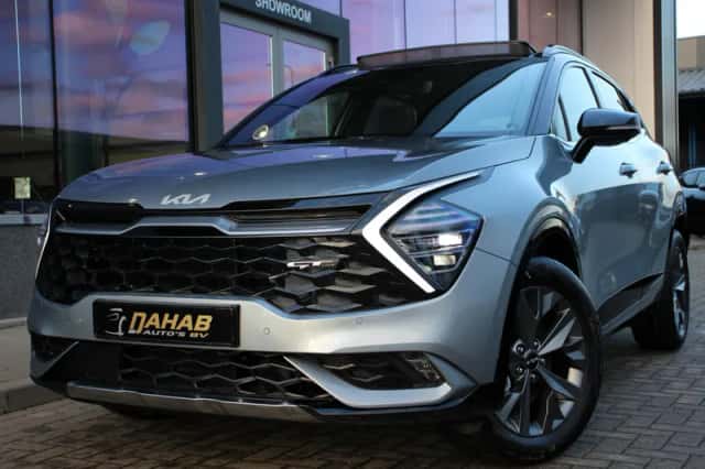 Kia Sportage (2023) thumbnail 2