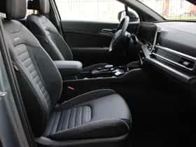 Kia Sportage (2023) thumbnail 15
