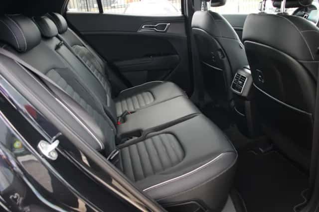 Kia Sportage (2022) thumbnail 6