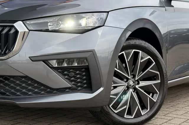 Škoda Scala (2025) thumbnail 5