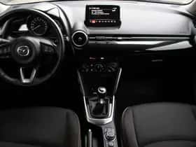 Mazda 2 (2021) thumbnail 2
