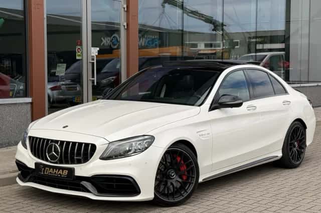 Mercedes-Benz C-Klasse (2019) thumbnail 3