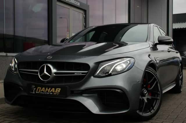 Mercedes-Benz E-Klasse (2020) thumbnail 3