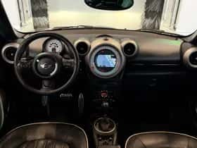 MINI Countryman (2011) thumbnail 17