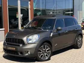 MINI Countryman (2011) thumbnail 3