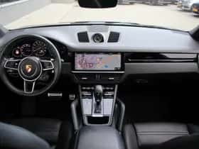 Porsche Cayenne (2020) thumbnail 12