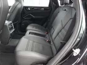 Porsche Cayenne (2020) thumbnail 15
