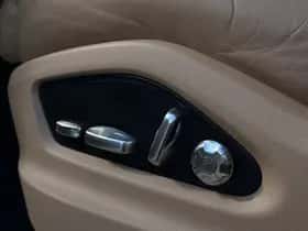 Porsche Cayenne (2019) thumbnail 7