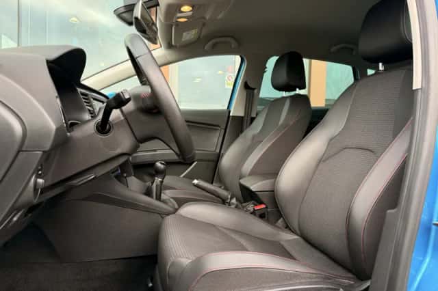 SEAT Leon (2014) thumbnail 4