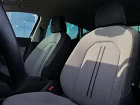 SEAT Leon (2020) thumbnail 4
