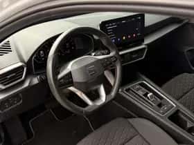 SEAT Leon (2021) thumbnail 2