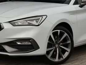 SEAT Leon (2021) thumbnail 7