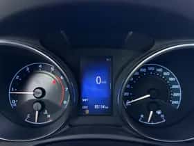 Toyota Auris (2017) thumbnail 18