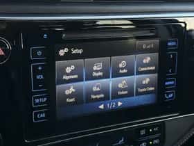 Toyota Auris (2017) thumbnail 32