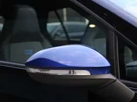 Volkswagen Golf (2023) thumbnail 43