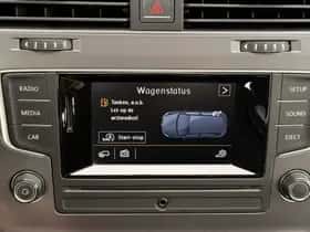 Volkswagen Golf (2013) thumbnail 25