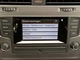 Volkswagen Golf (2013) thumbnail 26