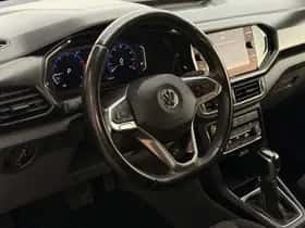 Volkswagen T-Cross (2019) thumbnail 17