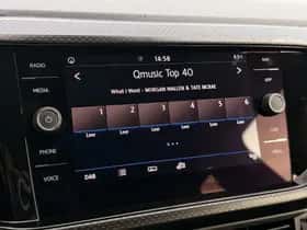 Volkswagen T-Cross (2019) thumbnail 23