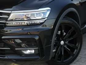 Volkswagen Tiguan (2019) thumbnail 3