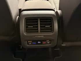 Volkswagen Touran (2019) thumbnail 11