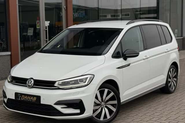 Volkswagen Touran (2019) thumbnail 3