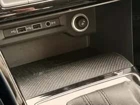 Volkswagen Touran (2019) thumbnail 37