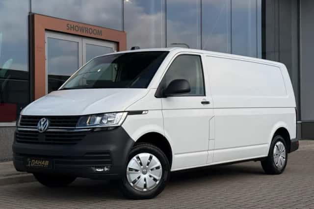 Volkswagen Transporter (2021) thumbnail 1