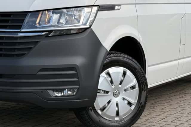Volkswagen Transporter (2021) thumbnail 6